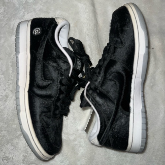 Nike Medicom Toy x Dunk Low SB 'BE@RBRICK' - Picture 7 of 9